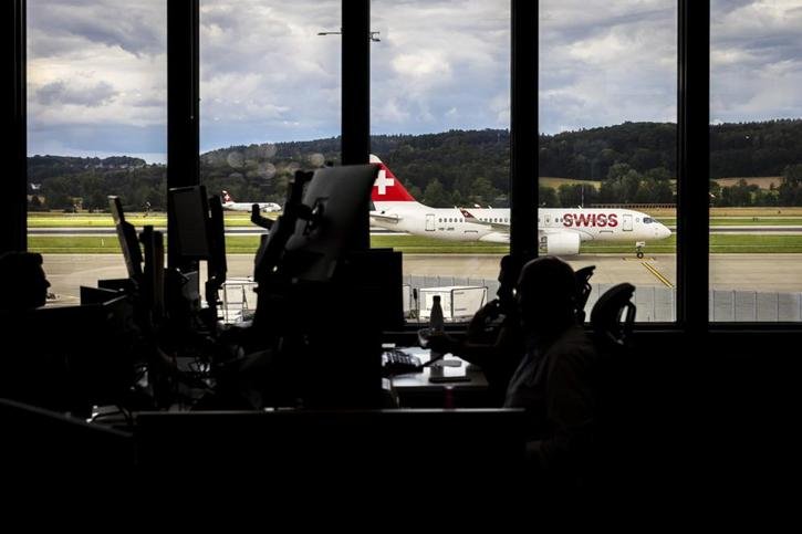 Panne Microsoft: Les avions n'atterrissent plus à l'aéroport de Zurich