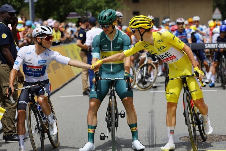 Tour de France: Remco Evenepoel, d'espoir du ballon rond à star du peloton