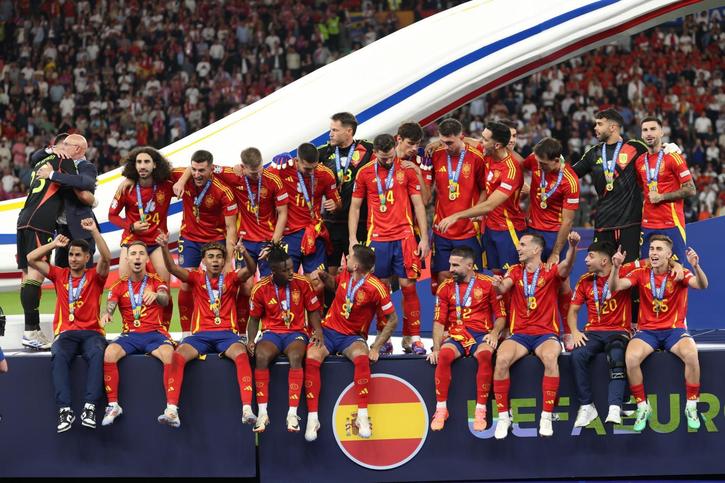 Commentaire: 

La victoire de l'Espagne ou la consécration du beau jeu