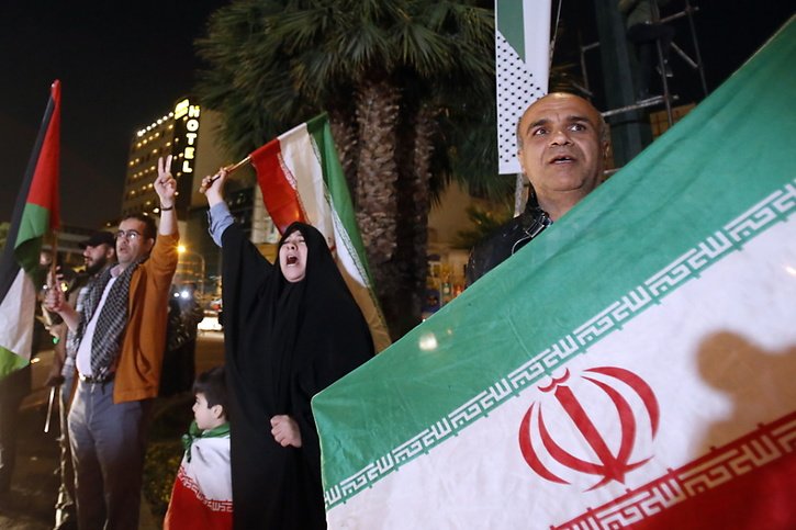 Israël est depuis la révolution de 1979 l'ennemi juré de la République islamique d'Iran. © KEYSTONE/EPA/ABEDIN TAHERKENAREH