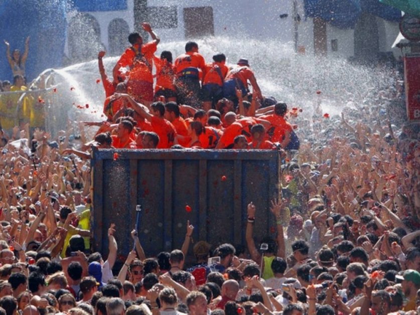 Espagne la plus célèbre bataille de tomates a fêté ses 70 ans La Liberté