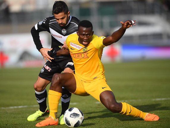 Sékpu Sanogo (au premier plan) quitte les Young Boys pour l'Arabie Saoudite. © KEYSTONE/TI-PRESS/ALESSANDRO CRINARI