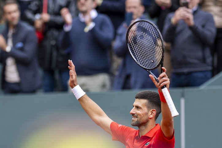 Djokovic figure dans le dernier carré du Geneva Open © KEYSTONE/MARTIAL TREZZINI