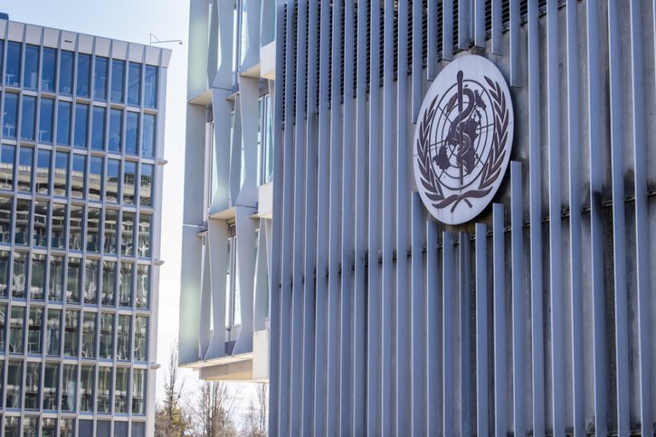 Les divisions n'ont pas pu être surmontées sur les questions principales pour un traité contre les pandémies à l'Organisation mondiale de la santé (OMS) à Genève (archives). © Keystone/MARTIAL TREZZINI