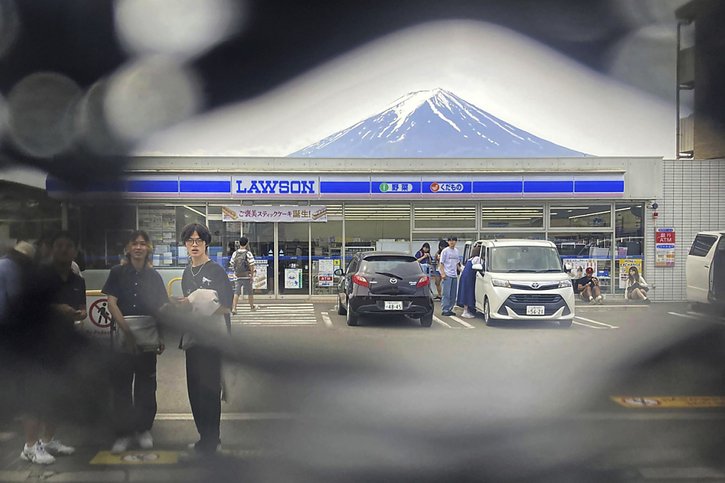 Un puissant tremblement de terre d'une magnitude de 5,9 a frappé le centre du Japon lundi. © KEYSTONE/AP