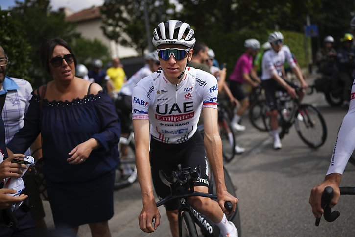 La préparation de Tadej Pogacar pour le Tour de France a été perturbée par le Covid. © KEYSTONE/AP/Daniel Cole
