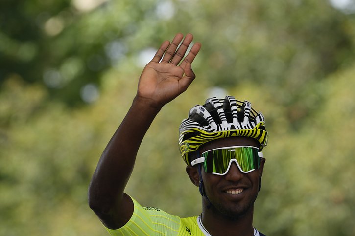 Biniam Girmay a remporté le sprint à Turin © KEYSTONE/AP/Jerome Delay