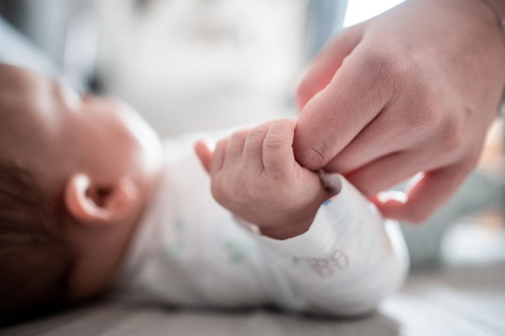 Noah et Mia sont les prénoms les plus populaires pour les bébés nés en 2023. (Image d'illustration) © KEYSTONE/DPA/FABIAN STRAUCH