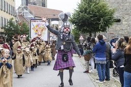 Fête romande des fifres et tambours à Romont